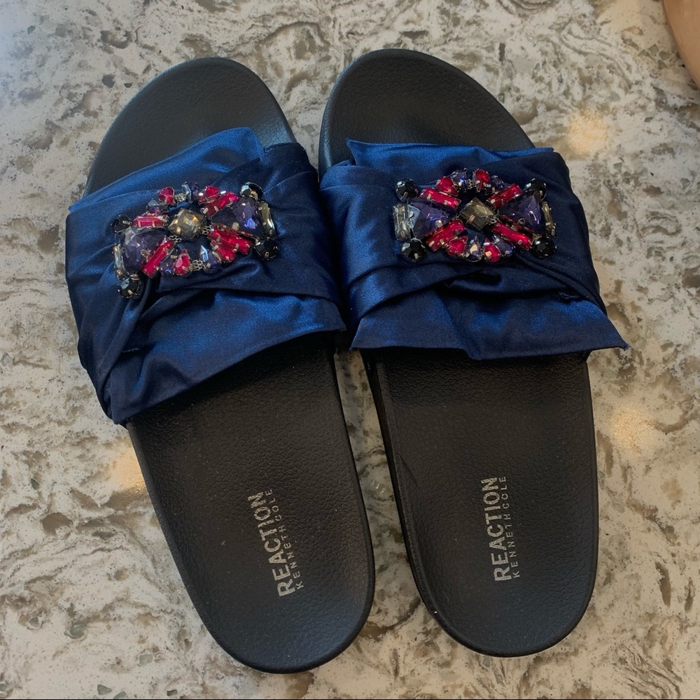 Kenneth cole slides